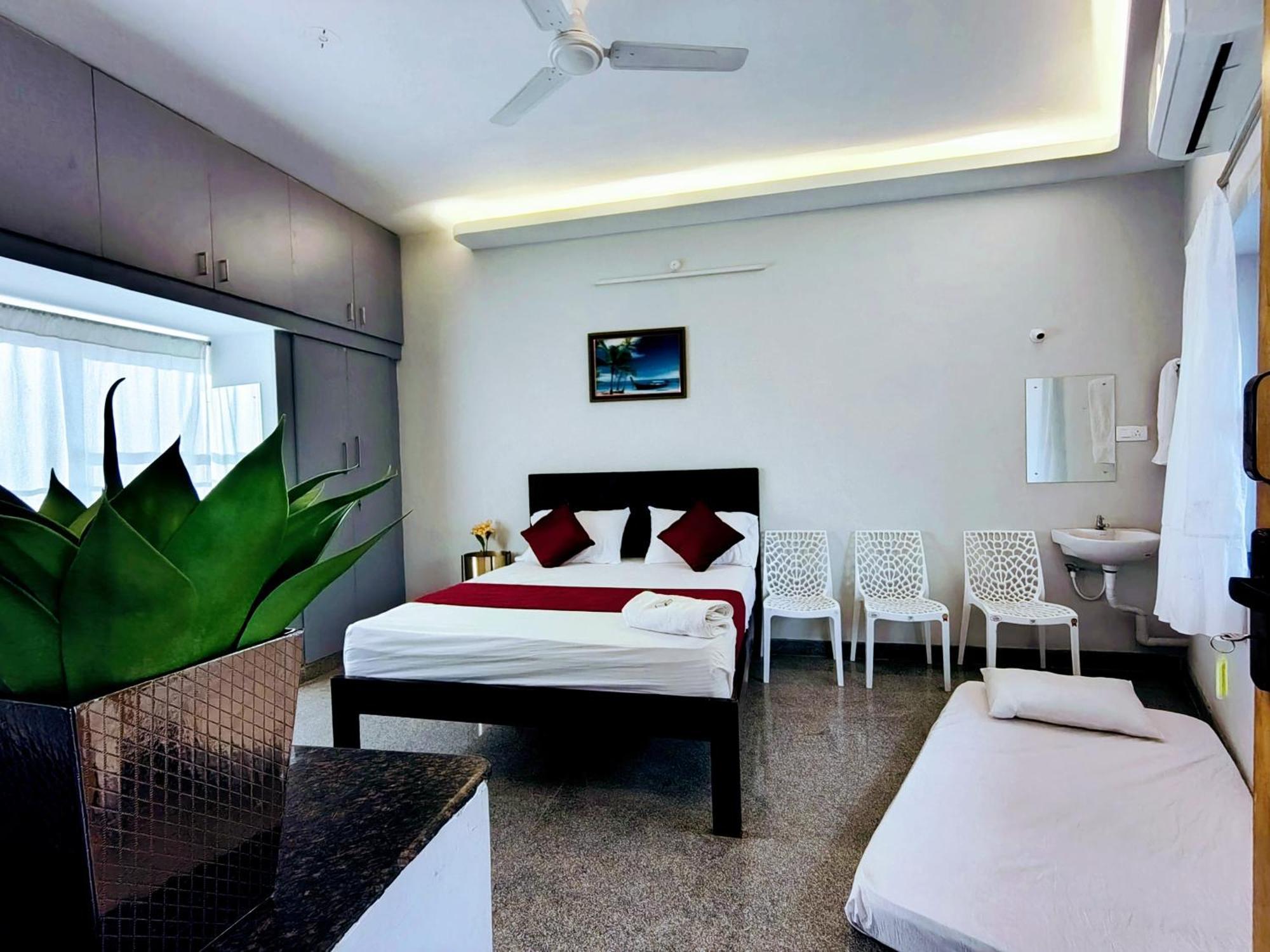 Athma Aruna Residency - Mountain View Rooms Tiruvannamalai Exterior photo